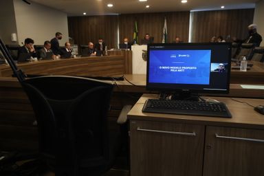 Novo pedágio pode diminuir competitividade econômica e isolar municípios, alertam especialistas