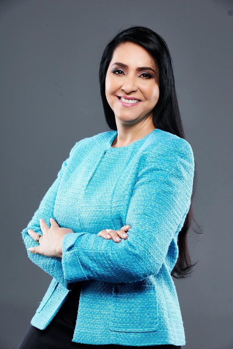 mara agosto azul