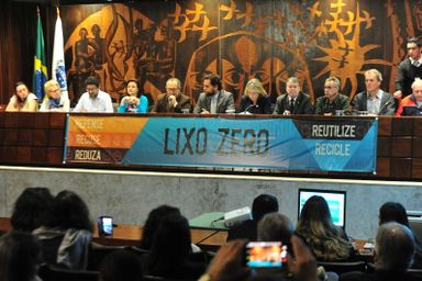 Assembleia debate técnicas de tratamento e destinação de resíduos orgânicos