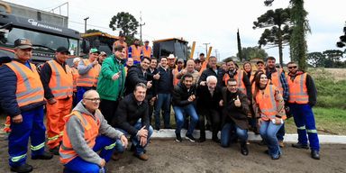 Deputado Moacyr Fadel (PSD) celebrar conquista histórica para o Socavão