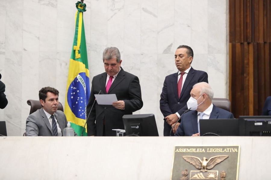 Reichembach e Bazana assumem mandatos