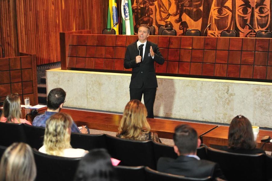 Escola do Legislativo - Ética Pública