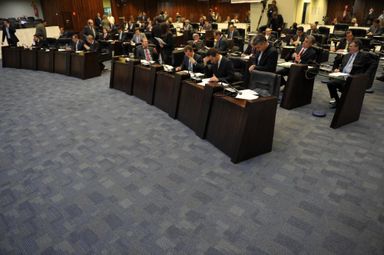 Assembleia aprova projeto do Poder Executivo que institui o SIMEPAR