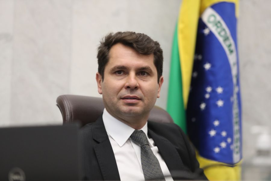 curi1