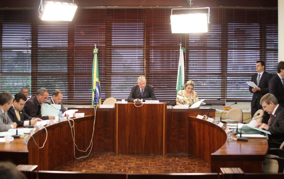 ccj - reunião