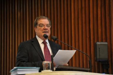 Assembleia decreta luto oficial de três dias em razão da morte do ex-deputado Caito Quintana (MDB)