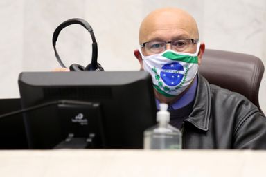 Tarifa baixa no pedágio é consenso no Paraná