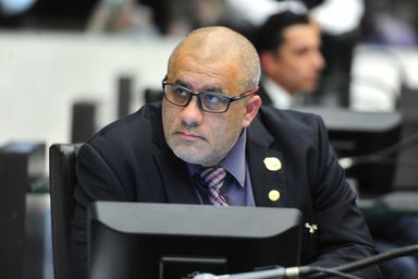 Dívida e investimentos da Copel são questionados por deputado