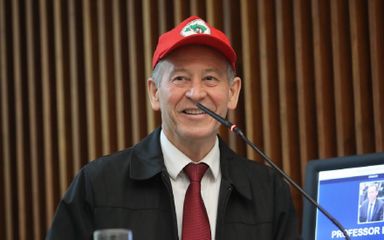 Reforma agrária fortalece produção de alimentos e desenvolvimento no Paraná, afirma deputado Professor Lemos (PT)