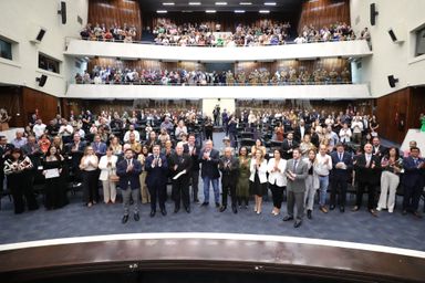 Conquistas e direitos dos trabalhadores ganham destaque durante Sessão Especial na Assembleia