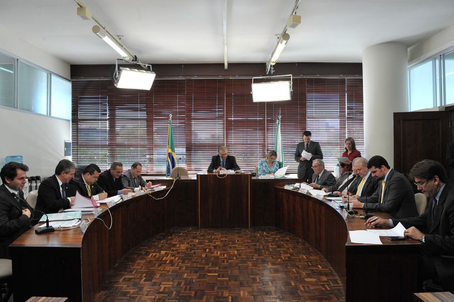 ccj reunião