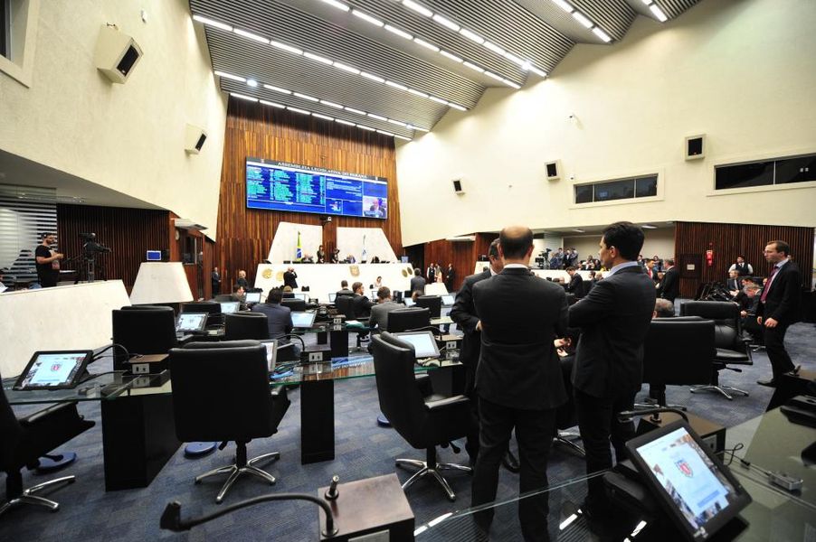 sessão do dia 13 de maio