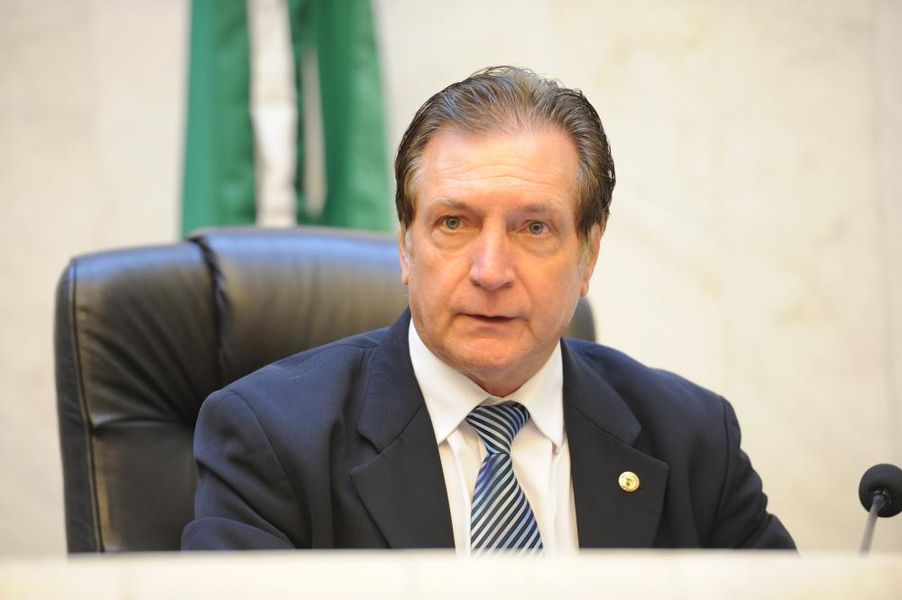 Deputado Ademir Bier (PMDB).