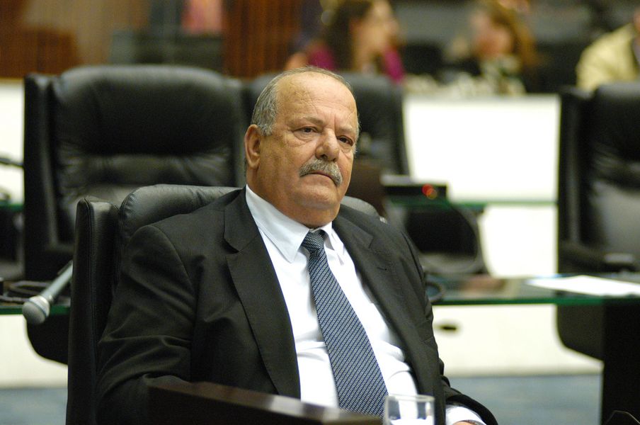  Luiz Accorsi 