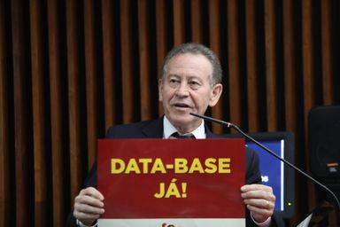 Deputado Professor Lemos (PT) cobra reposição salarial e exige envio imediato da data-base