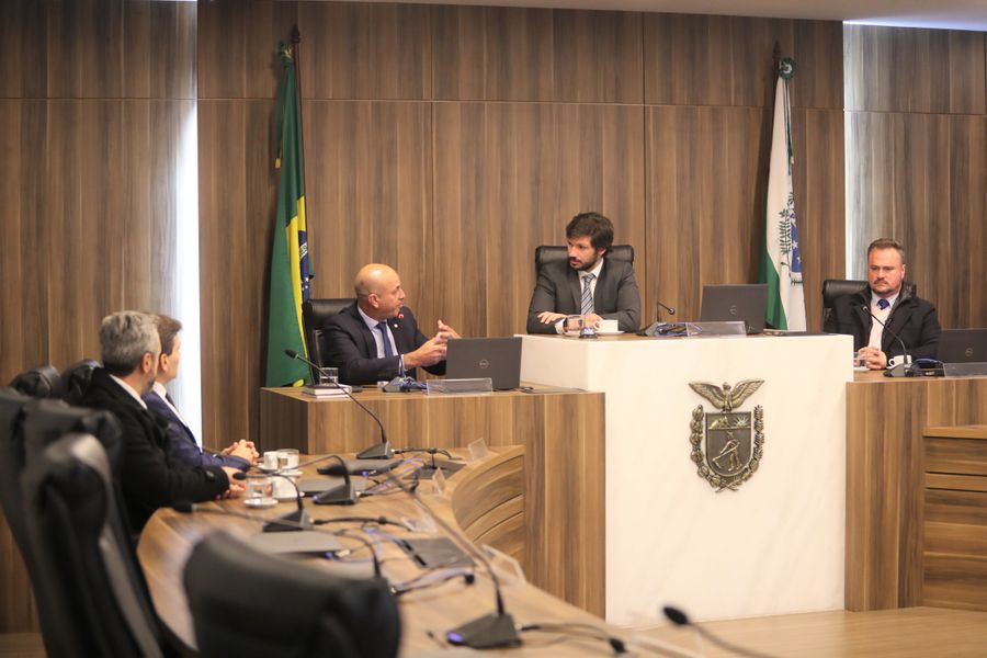 CCJ apresentação 14062023