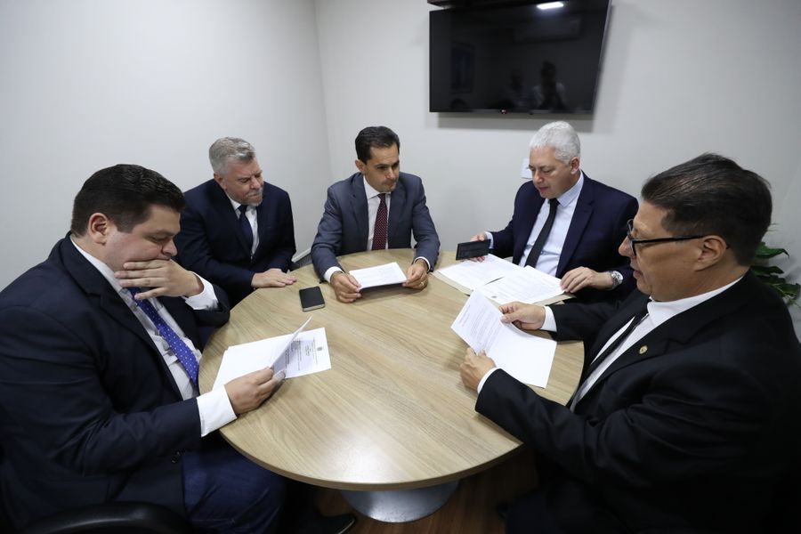 com finanças 29042024