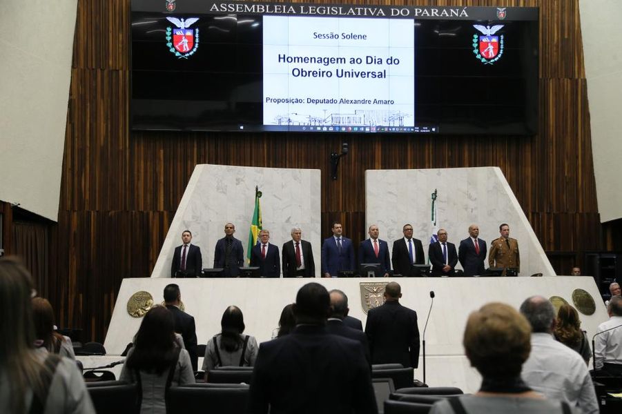 Sessão Solene em homenagem ao Dia do Obreiro Universal