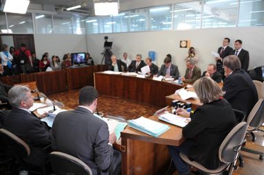 Oito mensagens do Governo estão na pauta da CCJ para esta terça-feira (11)
