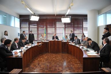 CCJ aprova anistia de dívidas de IPVA lançadas até dezembro de 2007