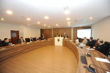 Comissão de Saúde aprovou projetos para melhorar o atendimento à população e a carreira dos servidores do setor