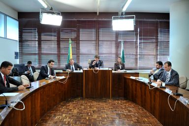 Cinco projetos são aprovados pela Comissão de Turismo