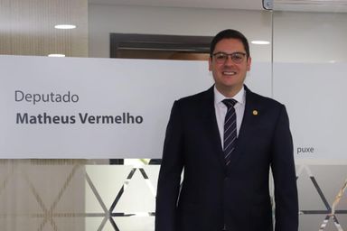 Matheus Vermelho (PP) é empossado deputado estadual