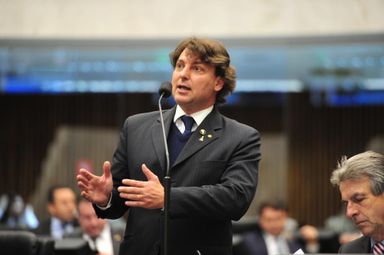Alep promulga lei e concessionárias de pedágio são obrigadas a divulgar cronograma de obras