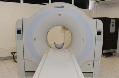 Governo inaugura Centro de Diagnóstico adquirido com recursos da Assembleia