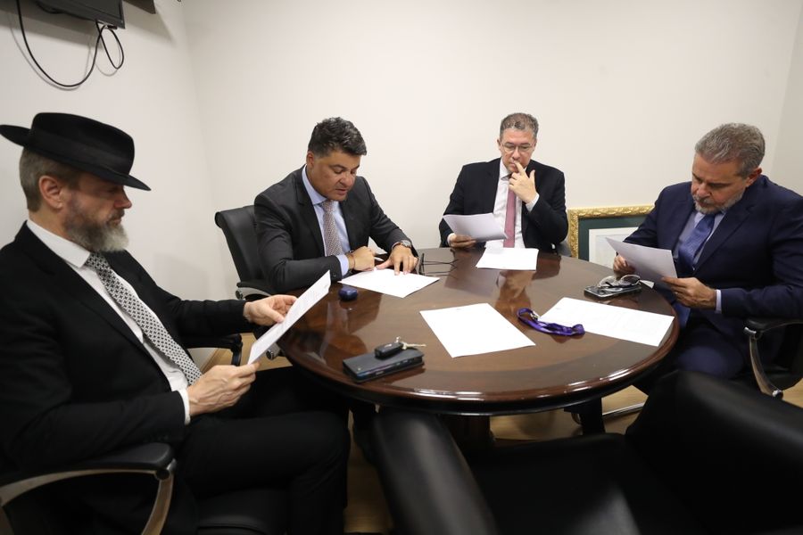 com fiscalização 10022026