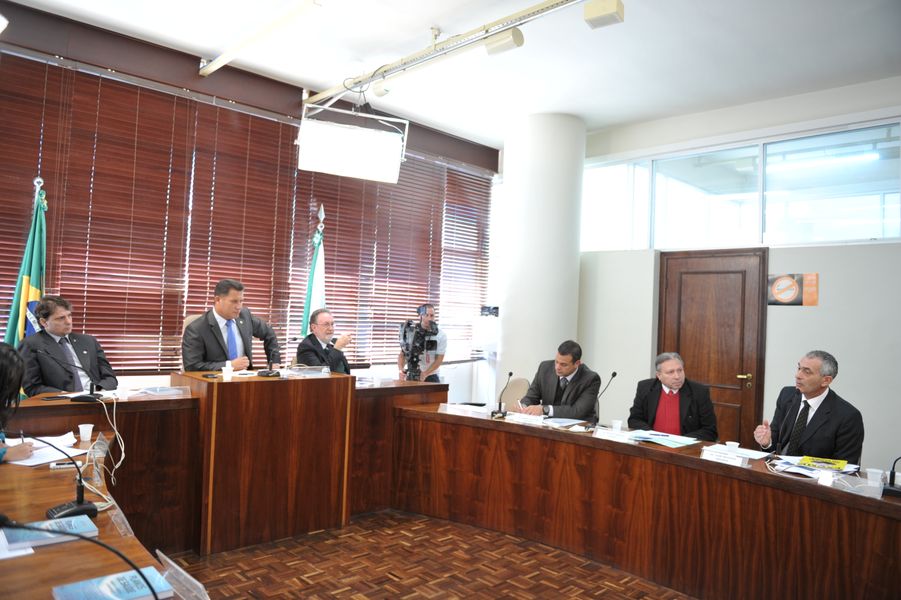 CPI dos Planos de Saúde ouve entidade do setor na manhã desta terça-feira (07).