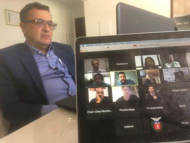 Frente Parlamentar recomenda que Paraná busque parcerias garantir vacinação contra a covid-19