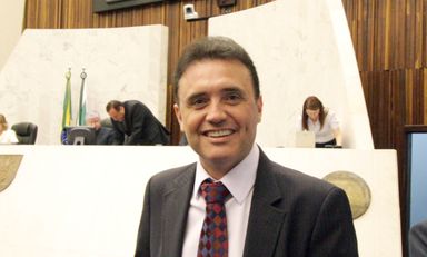 Osmar Bertoldi reassume cadeira na Assembleia Legislativa