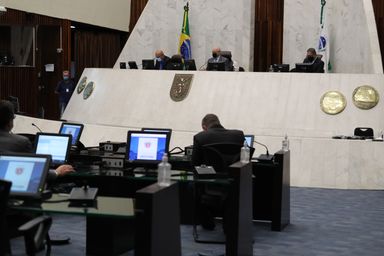 Proposta do Governo que estabelece Educação como atividade essencial avança na Assembleia