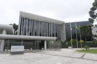 Servidores da Assembleia serão obrigados a utilizar crachá de identificação