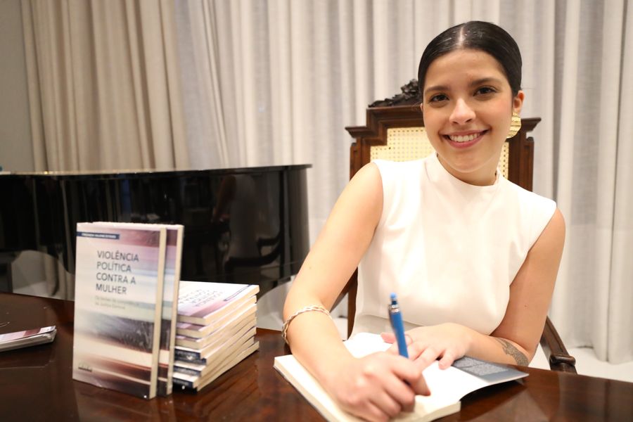 lançamento livro 01122025