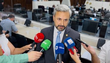 Novo prazo de negativação beneficia os bons pagadores e o sistema de crédito, afirma deputado Fabio Oliveira (Podemos)