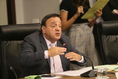 Hussein Bakri afirma que projeto facilita empréstimos junto ao Paranacidade