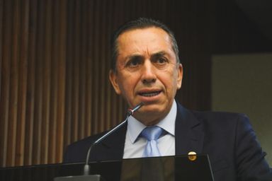 Deputado Reichembach (PSD) critica as poucas ações do Governo Federal em favor dos produtores