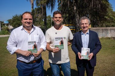 Deputado Goura (PDT) e senadores do Grupo de Amizade França–Brasil visitam Assentamento Contestado do MST na Lapa