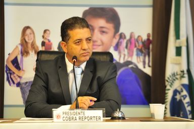 Presidente da Criai faz alerta para pais ficarem atentos com os conteúdos acessados na internet pelas crianças