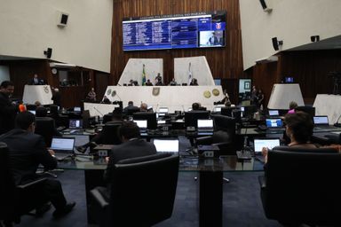 Aprovada revisão de leis para adequar reforma do Governo do Estado