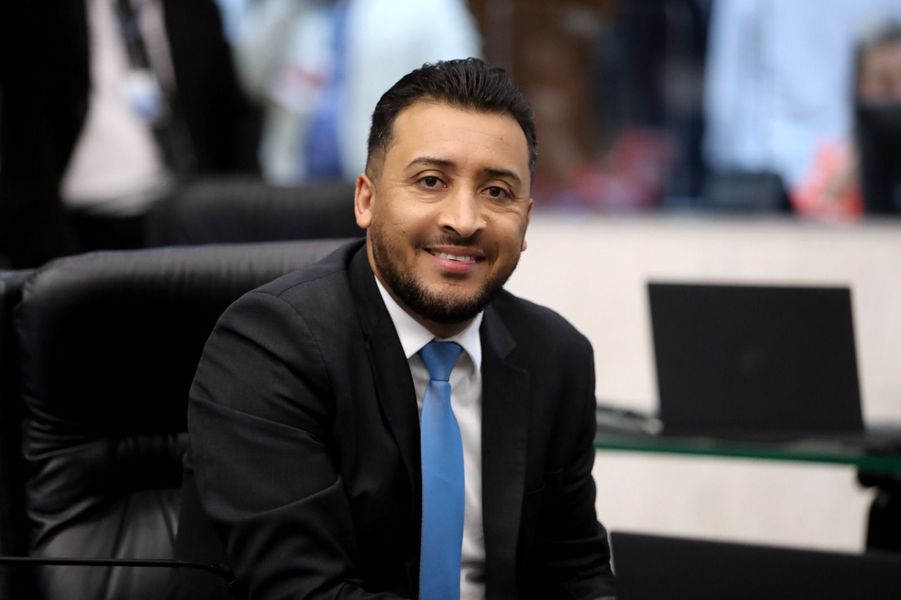 adriano dia orgulho familia