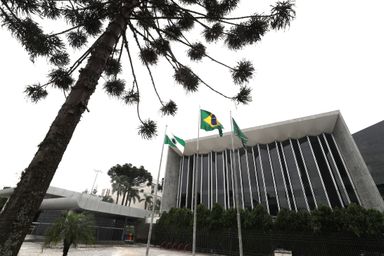 Eventos climáticos extremos e impactos ambientais estão na pauta da Assembleia