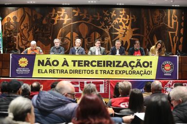 Oposição apresenta encaminhamentos da audiência pública contra a terceirização