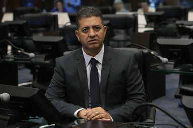 Deputado solicita regularização do fornecimento de medicamentos para portadores da Doença de Fabry
