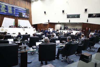 Segue para sanção proposta de reestruturação das carreiras da Polícia Civil do Paraná