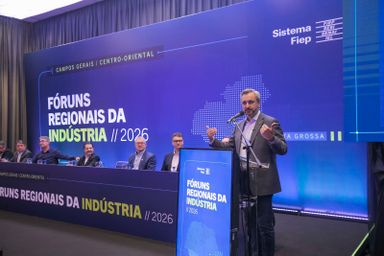 “Indústria impulsiona o crescimento de Ponta Grossa”, diz deputado Fabio Oliveira em evento da Fiep (Novo)