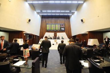 Deputados aprovam projeto que cria novo sistema para localizar pessoas desaparecidas