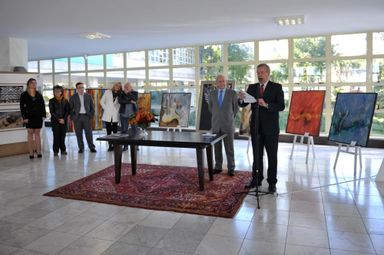 Aberta a 1ª Mostra "Prata da Casa", que reúne trabalhos artísticos de servidores da Assembleia